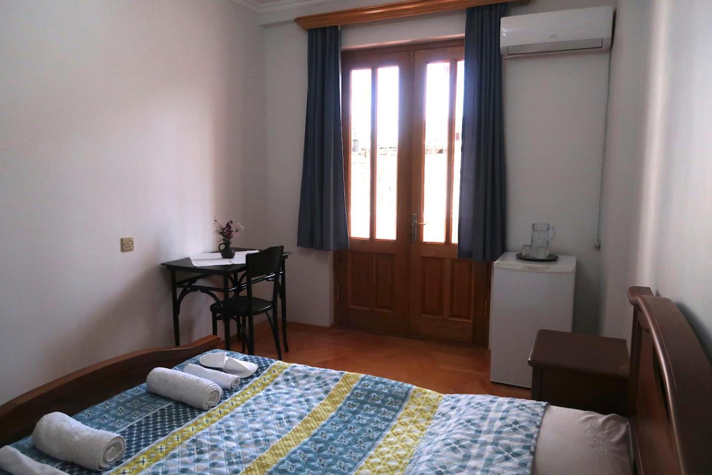 Guest House Merci Tbilisi Exteriör bild