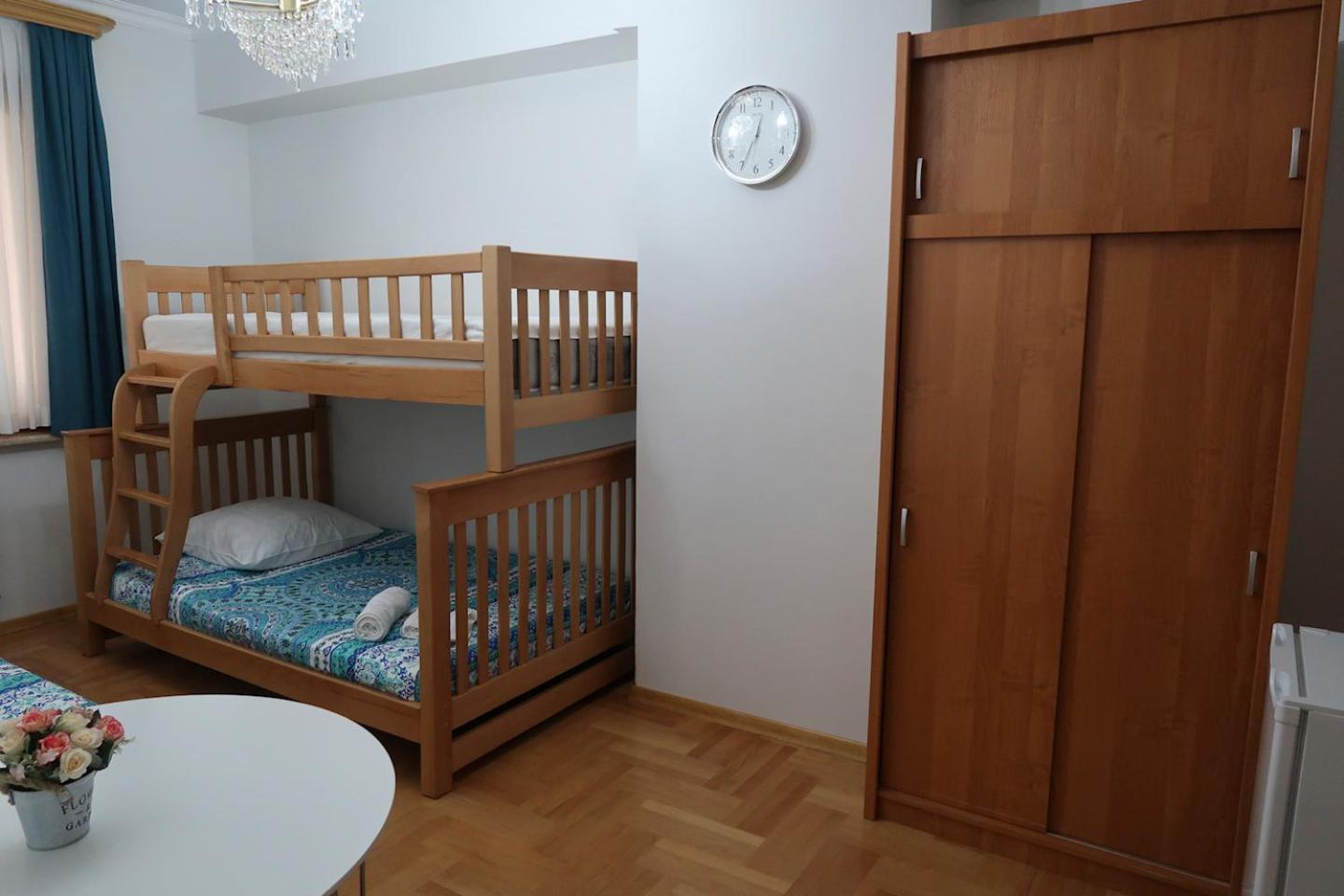 Guest House Merci Tbilisi Exteriör bild
