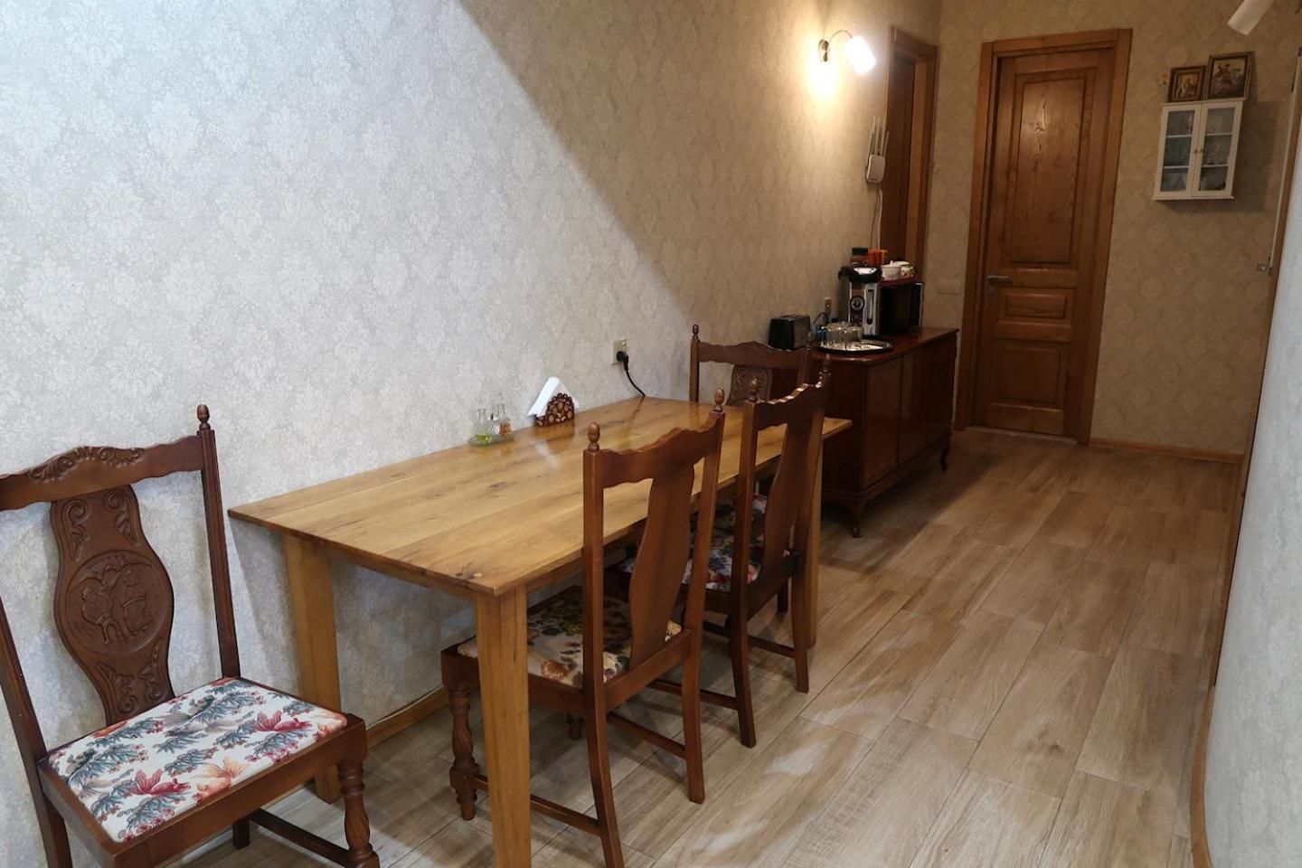 Guest House Merci Tbilisi Exteriör bild