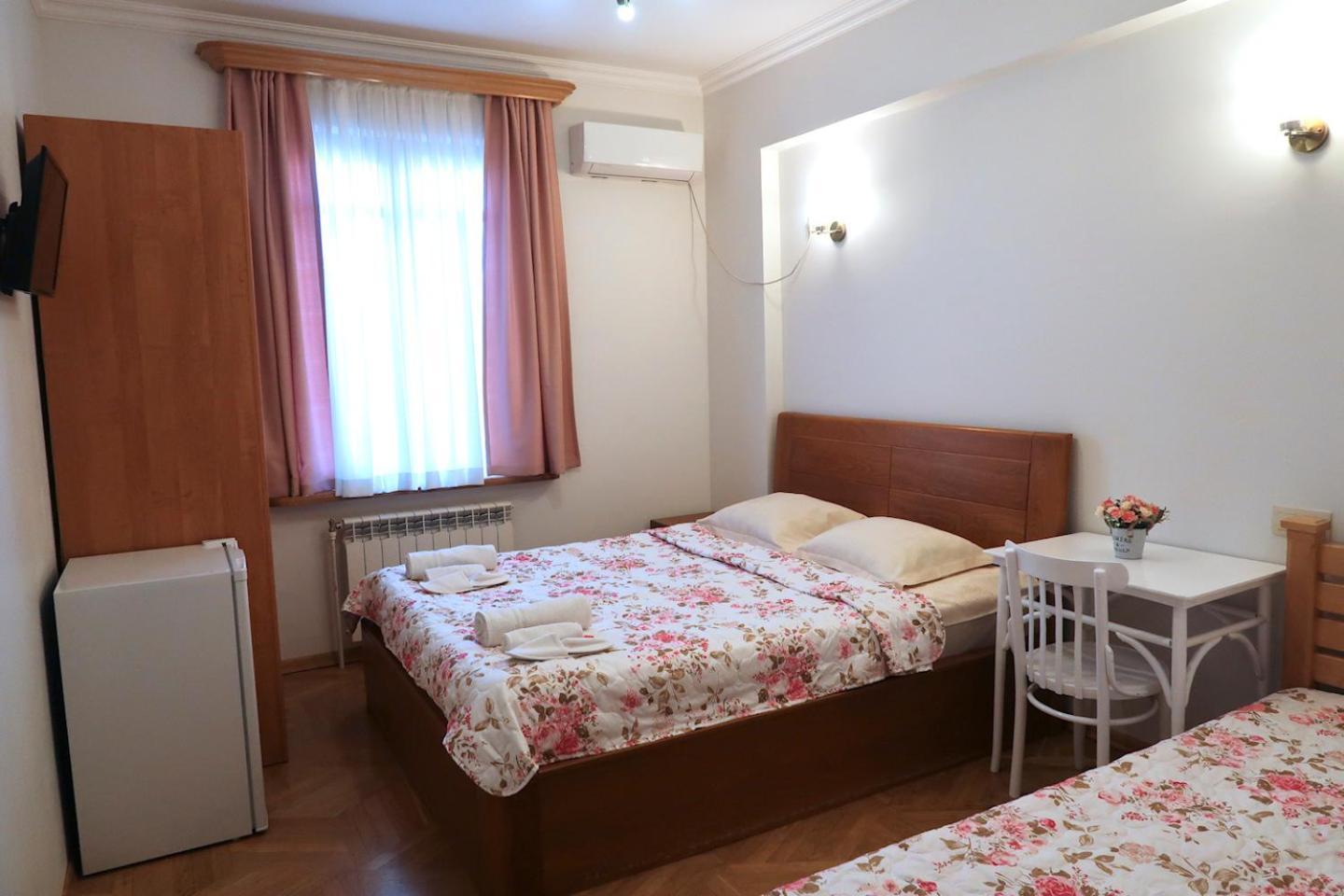 Guest House Merci Tbilisi Exteriör bild
